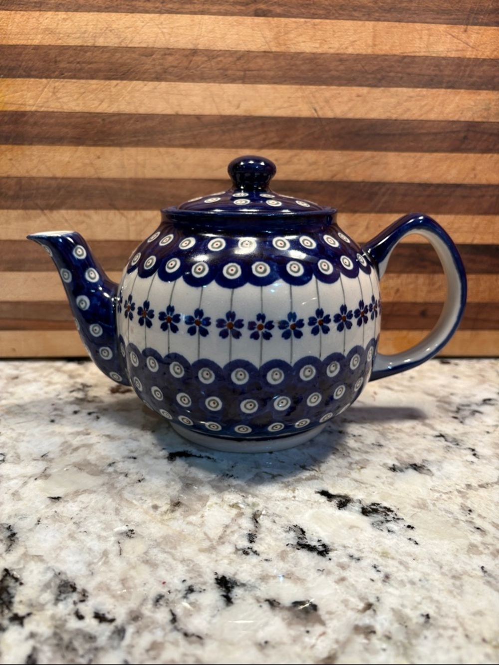 Blue Floral Ceramic Teapot - Classic Pattern